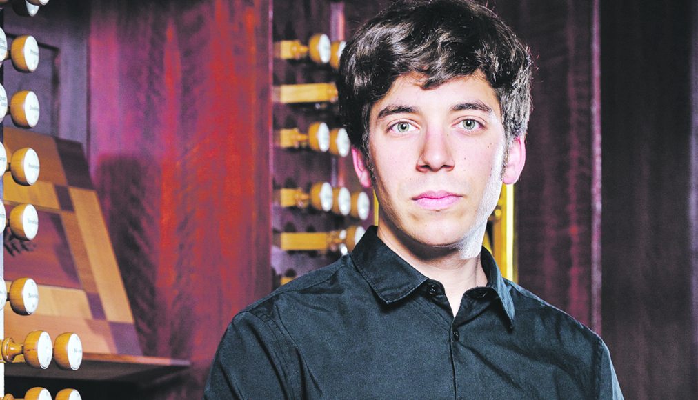 Antonio Garcia, 34 ans, musicien, organiste titulaire de l'Eglise réformée française de Berne. Professeur d'orgue à la Société des organistes protestants du Jura. Antonio Garcia, 34 ans, musicien, organiste titulaire de l'Eglise réformée française de Berne. Professeur d'orgue à la Société des organistes protestants du Jura. / © Patrice Schreyer, Elue