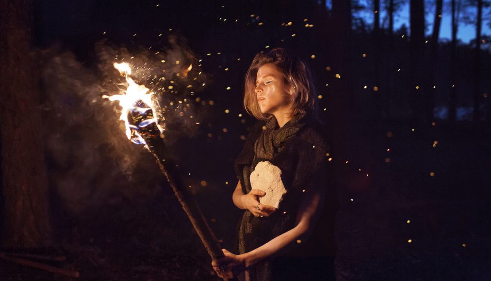 Les juives sorcières pratiquent la magie en lien avec la nature. Les juives sorcières pratiquent la magie en lien avec la nature. / ©iStock/Erika Parfenova