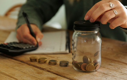 Des mesures d’économie sur trois ans. © Frank von Hulst – unsplash